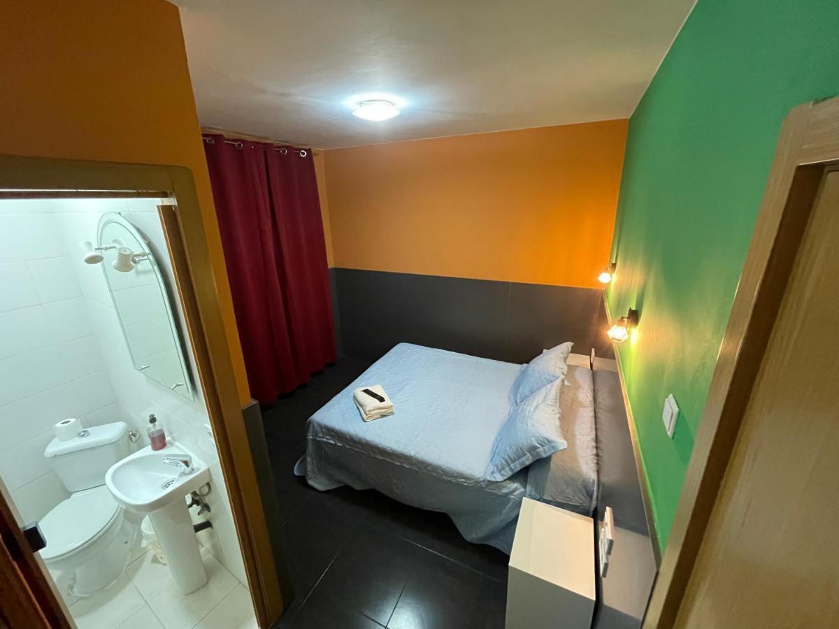 Hostal Numancia Мадрид Екстериор снимка