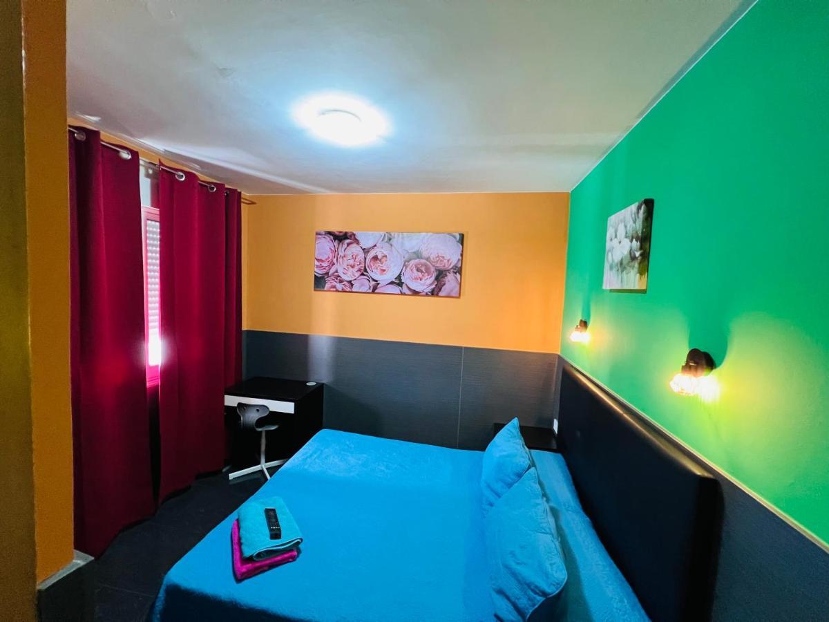 Hostal Numancia Мадрид Екстериор снимка
